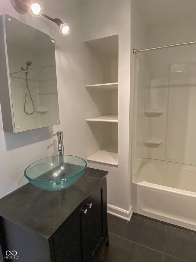 Building Photo - 9467 Wimbledon Ct