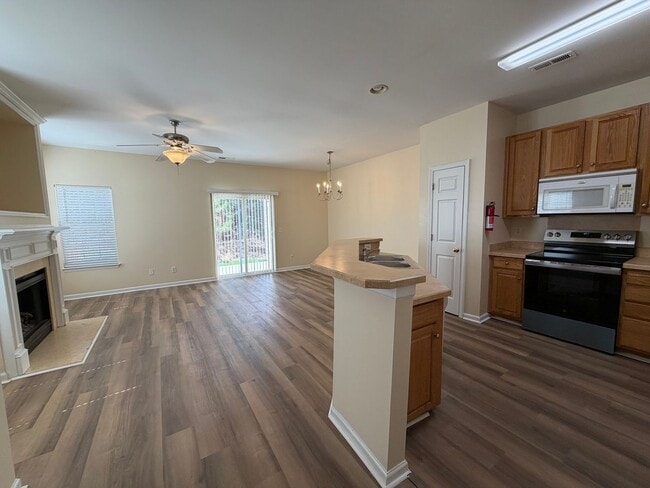 Building Photo - Exclusively Offered by Muse Realty Rentals, LLC