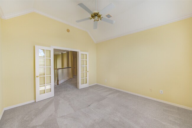 Building Photo - 2124 Nantucket Dr