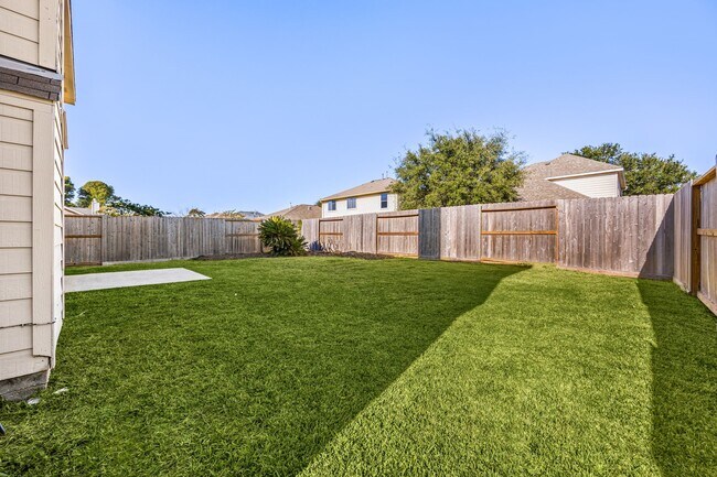 Building Photo - 25202 Florina Ranch Dr