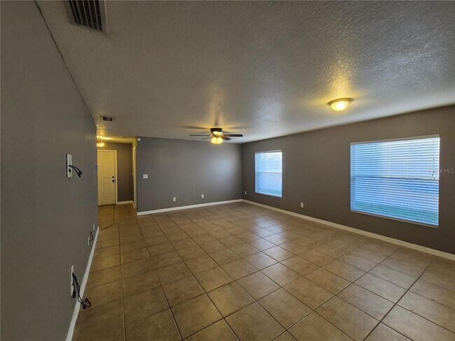 Building Photo - 5112 Dancing Bay Ln