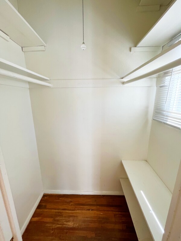 Building Photo - 227 S Gale Dr