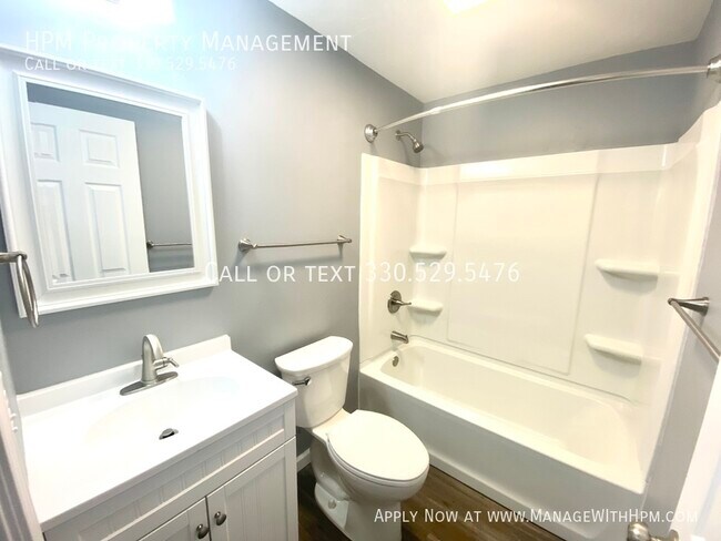 Building Photo - 1027 Pittsburg Ave NW