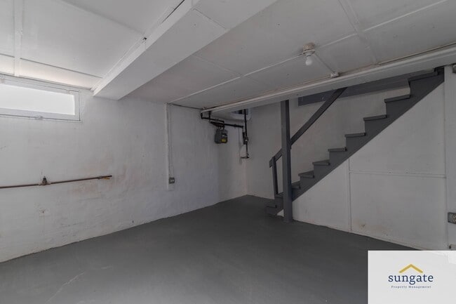 Building Photo - 105 Upmanor Rd