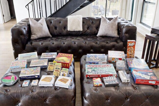 Building Photo - 5110 TX-OSR