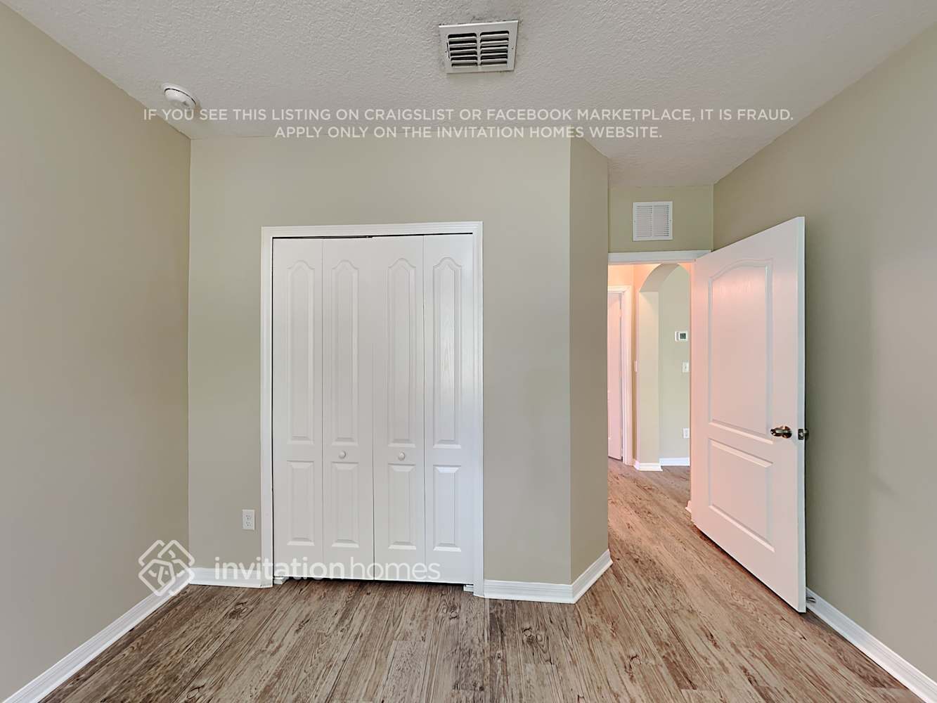 Building Photo - 5848 Windsong Oak Dr