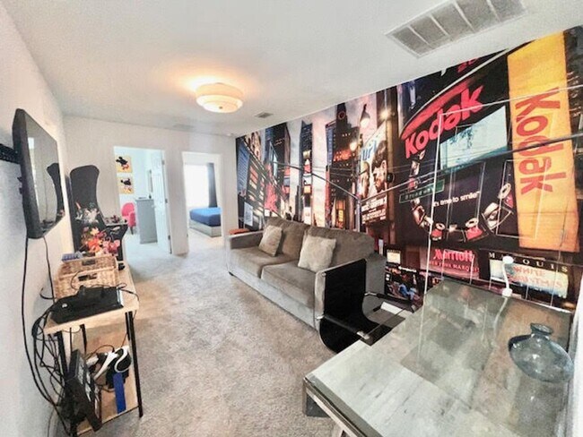 Building Photo - Kissimmee, - 4 Bedroom, 4.5 Bathroom - $3,295.00