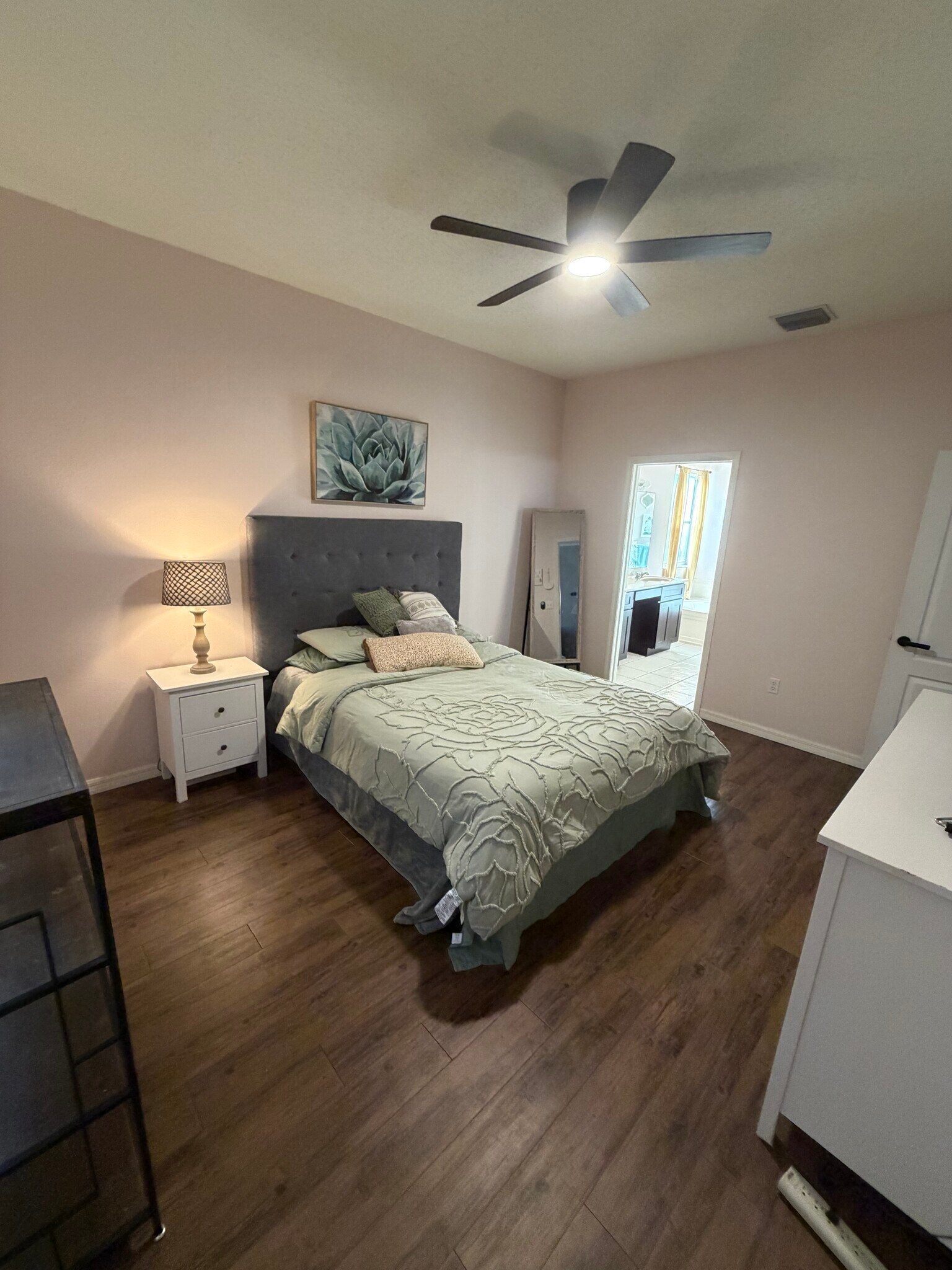 Building Photo - 4815 Pennecott Way