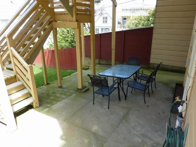 PATIO - 156 Randall St