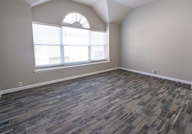 Building Photo - 11735 Berkway Trail
