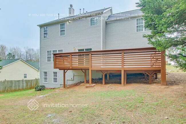 Building Photo - 6757 Clearstream Way