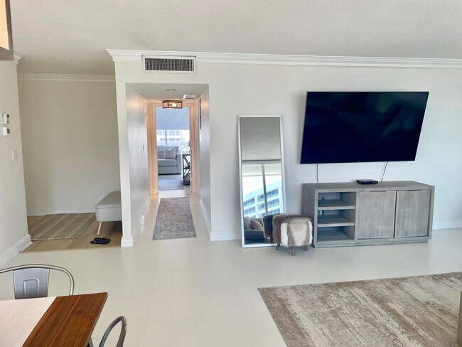Building Photo - 1200 S Ocean Blvd
