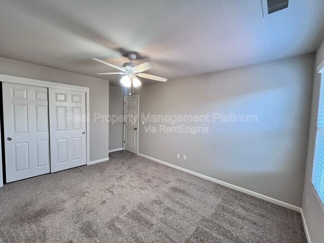 Building Photo - 3682 Friendship Ln