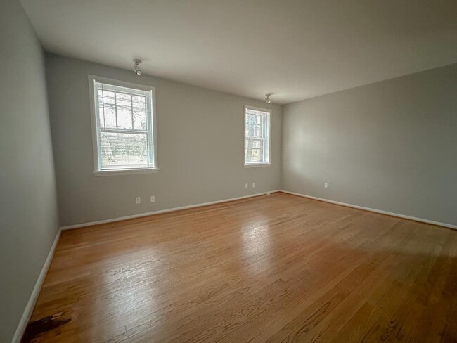 Building Photo - 7224 Pershing Ave