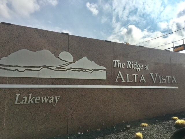 Primary Photo - 112 Sunrise Ridge Loop