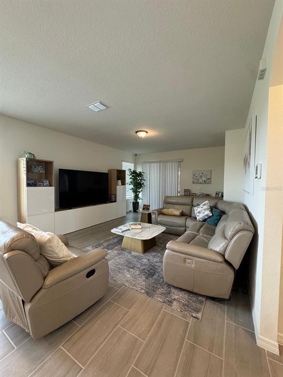 Building Photo - 16236 Carraway Bay Aly