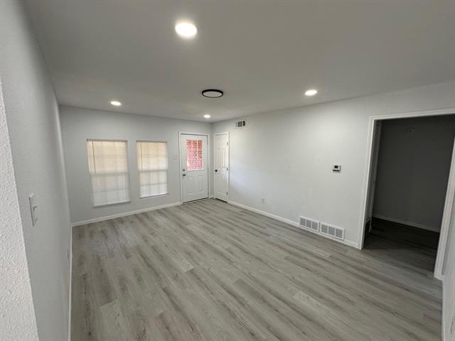 Building Photo - 522 Donald Dr