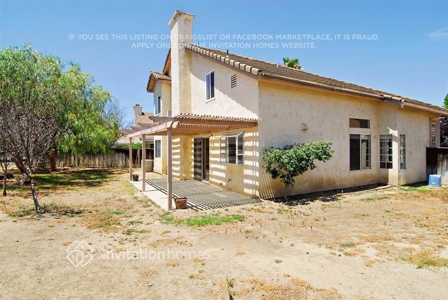 Building Photo - 29777 Via Las Chacras