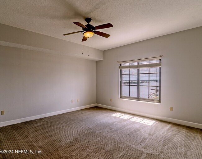 Building Photo - 1478 Riverplace Blvd