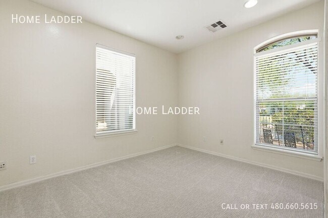 Building Photo - 9274 E Desert Park Dr