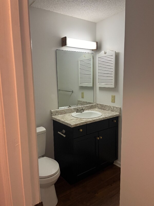 Building Photo - 6530 Laguna Point