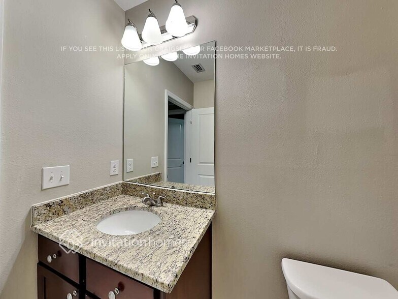 Building Photo - 14931 Flowing Gold Dr