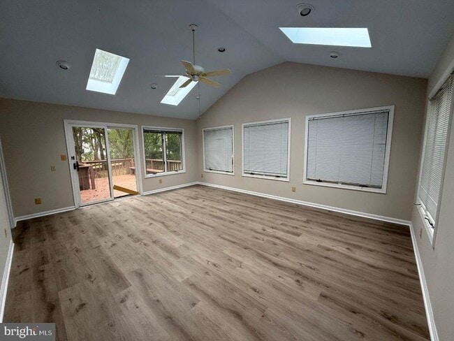 Building Photo - 3310 Applegrove Ct