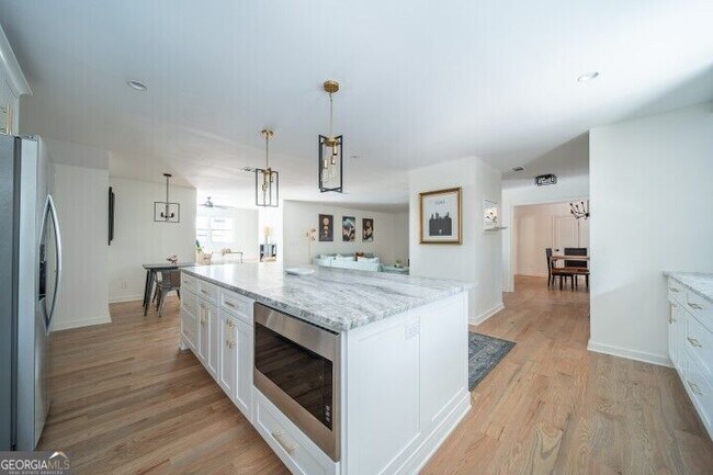 Building Photo - 3154 N Druid Hills Rd