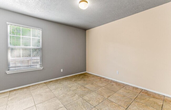 Building Photo - 4304 Prairie Hill Pl NW