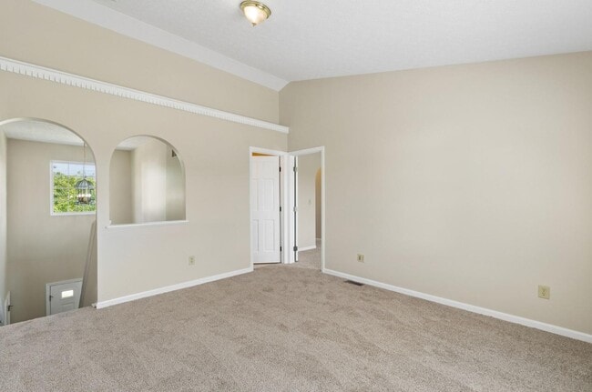 Building Photo - 4611 Thornoak Dr