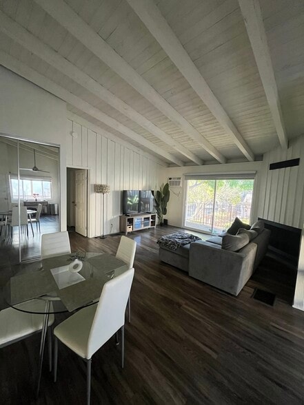 Building Photo - 463 Fair Dr