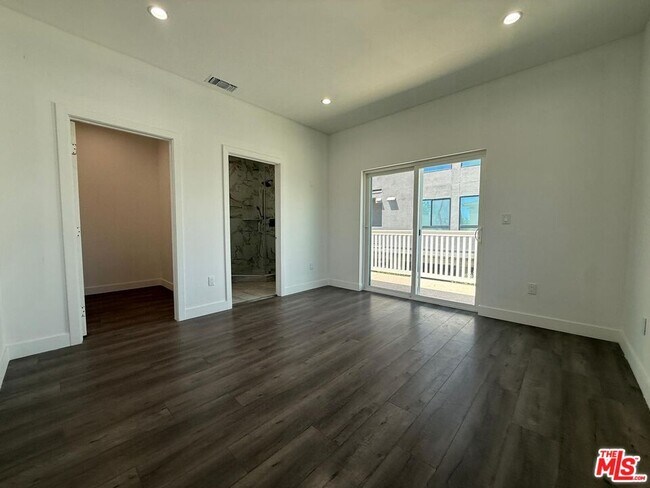 Building Photo - 6744 Radford Ave