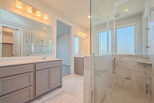 Building Photo - 4046 Colony Ln