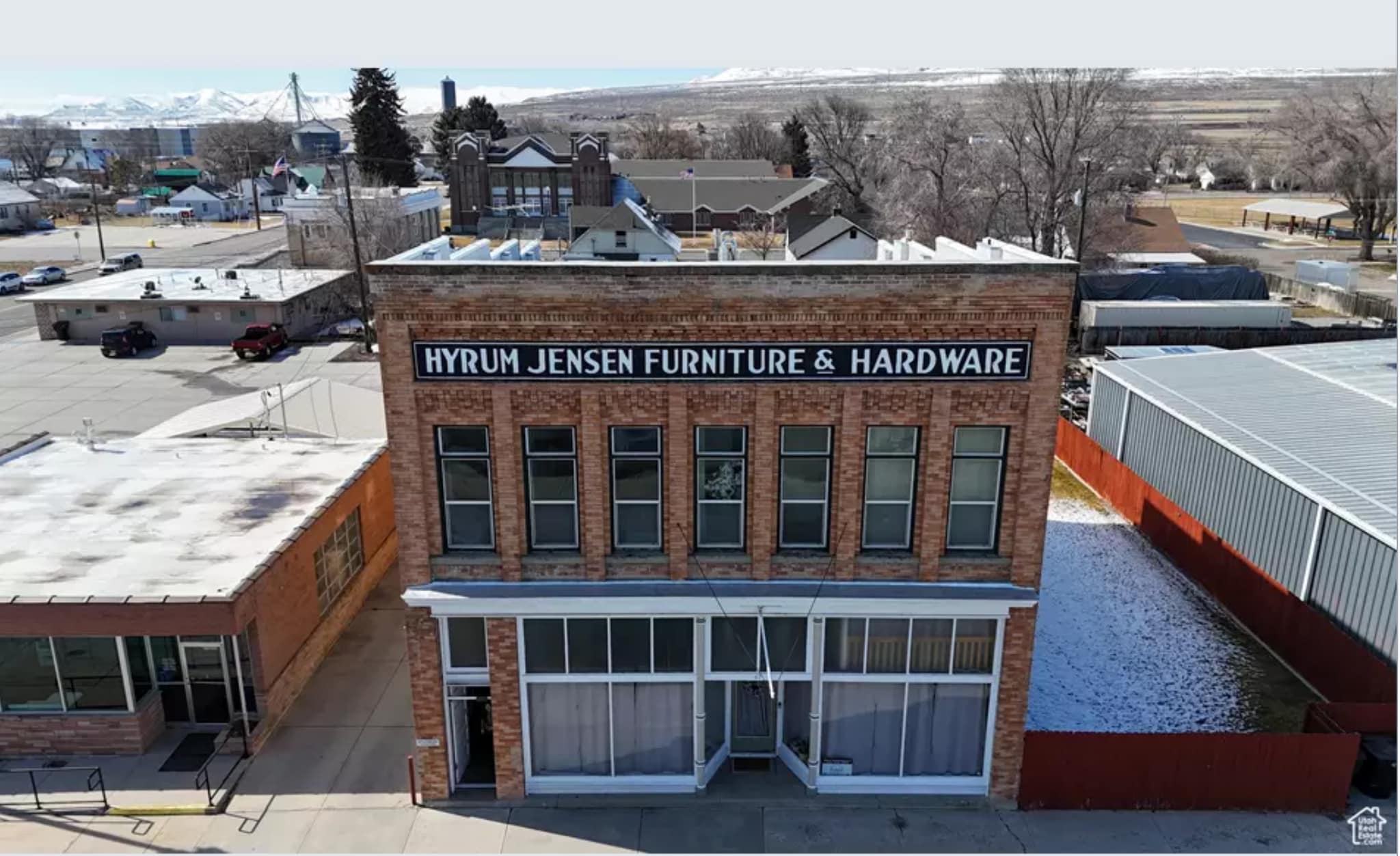 Building Photo - 47 N Main St