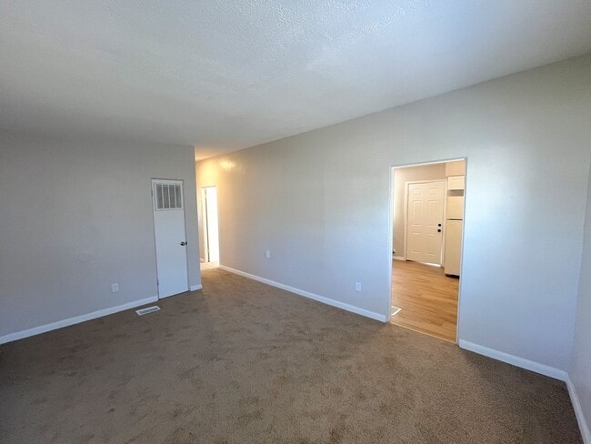 Building Photo - 3008 Herold Dr