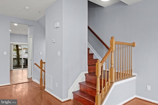 Building Photo - 7910 Beach Plum Ln