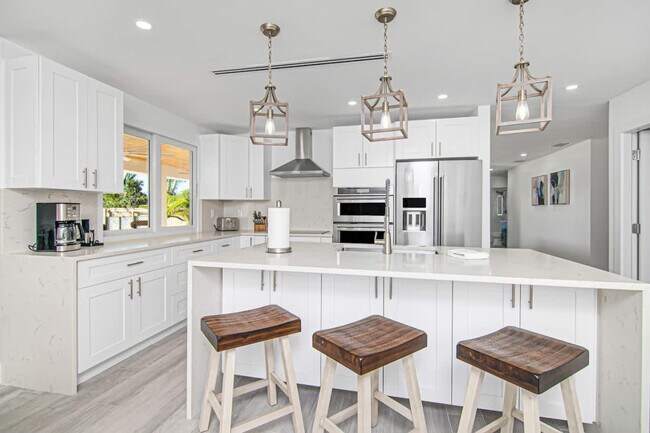 Building Photo - 27133 Edenbridge Ct