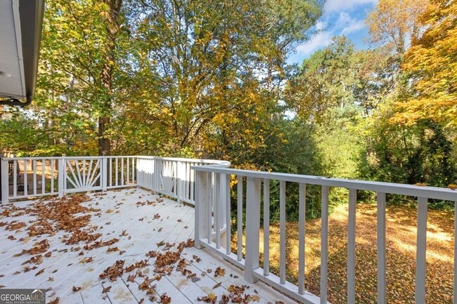 Building Photo - 2958 Harcourt Dr