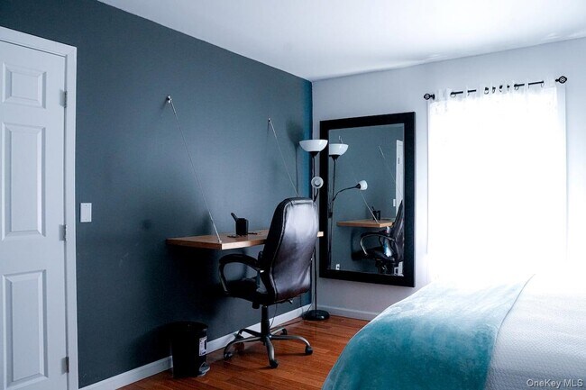 Building Photo - 45 Bellows Terrace