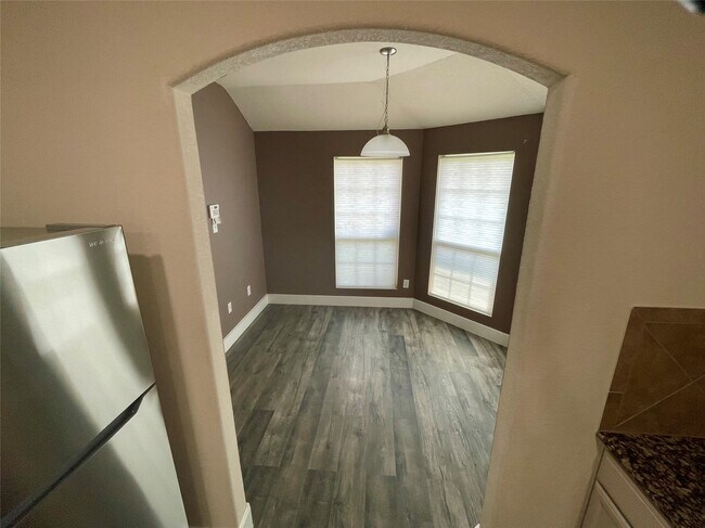 Building Photo - 4903 Spring Showers Ct