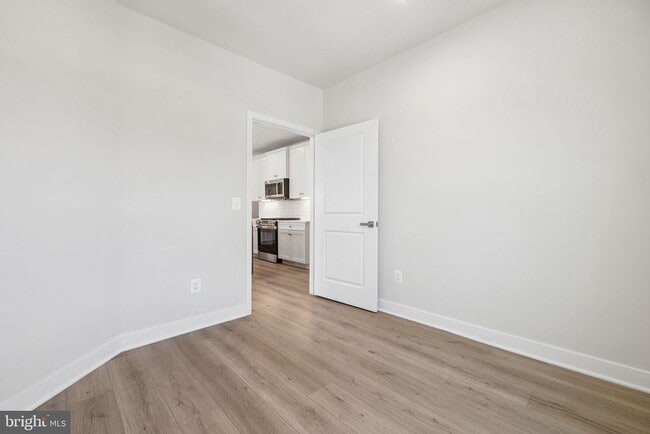Building Photo - 1611 POTOMAC SHORES Pky