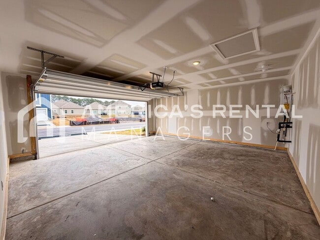 Building Photo - Home in Cullman, AL - Available NOW!