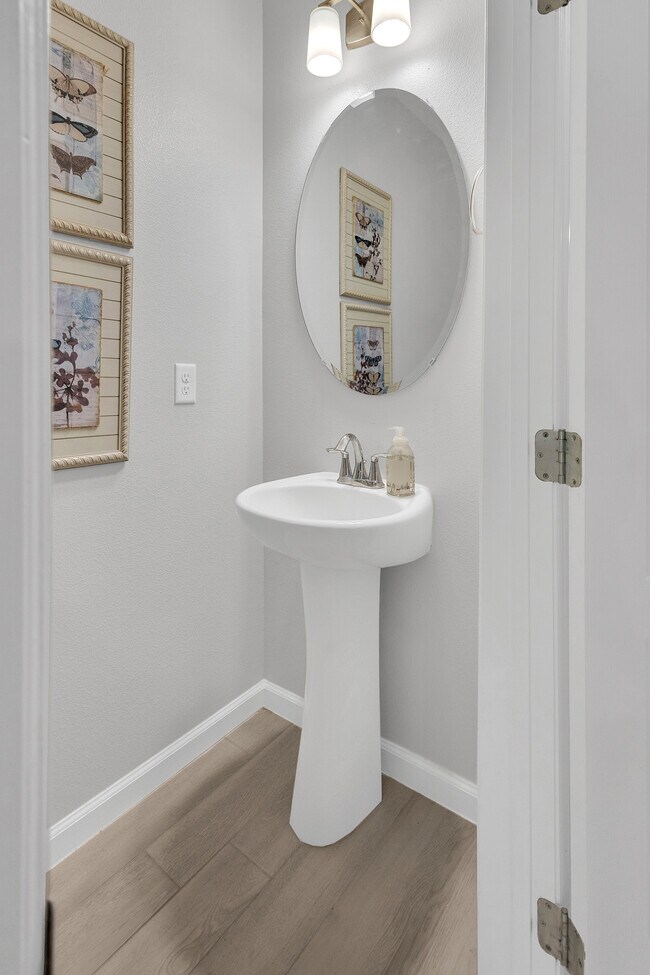 Building Photo - Saint Cloud