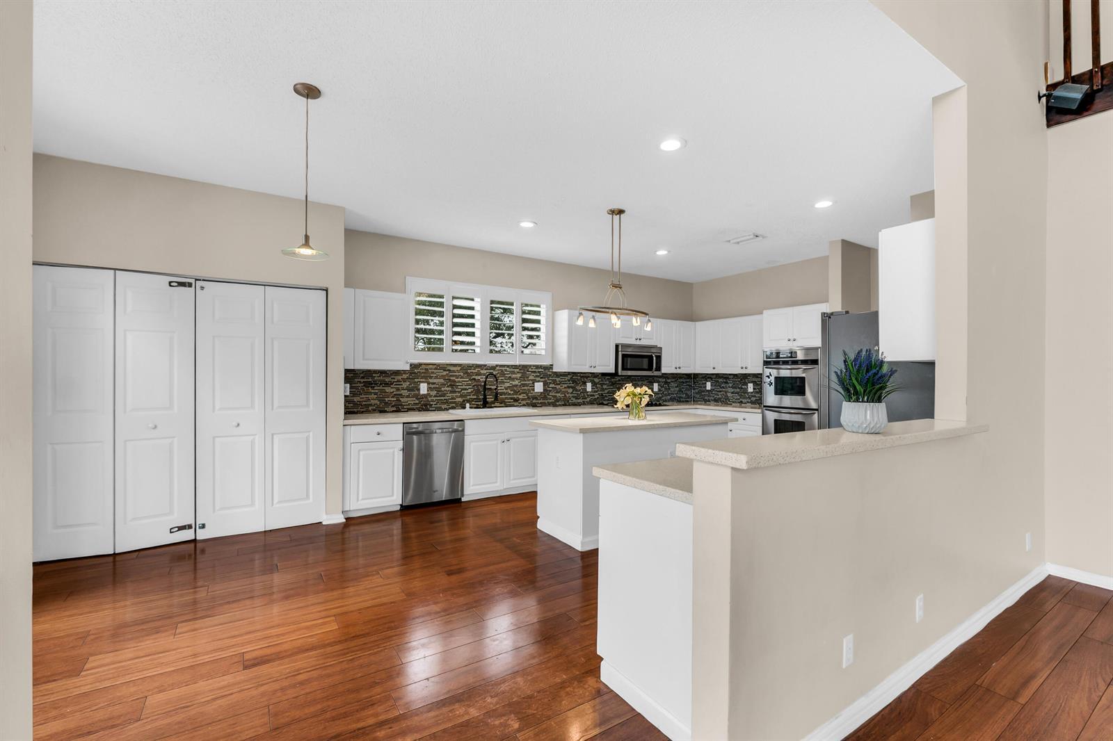 Building Photo - 1333 SW 175th Way