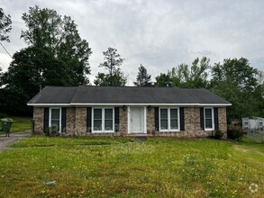 Building Photo - 428 Hannahatchee Ave