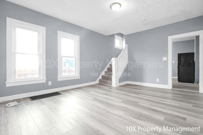Building Photo - 1292 Atcheson St