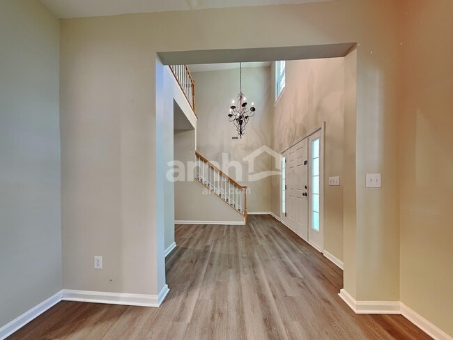 Building Photo - 13531 Toka Ct