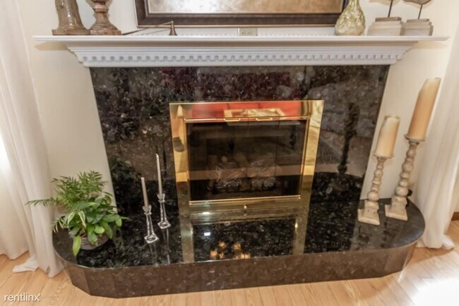 Building Photo - 2 br, 2 bath Condo - 481 Camby Ct