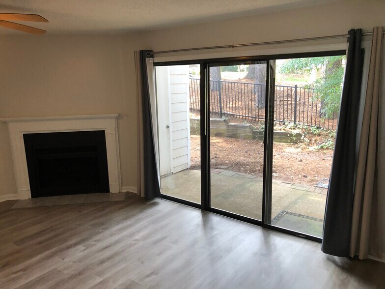 Building Photo - 7703 Falcon Rest Cir