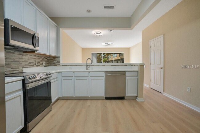 Building Photo - 3393 Shallot Dr